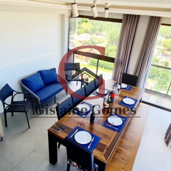 EXCELENTE IMOVEL COM VISTA MAR 