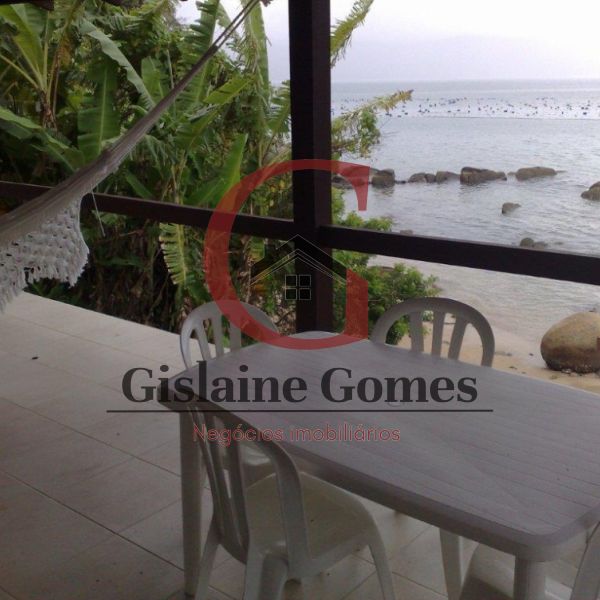 Casa beira mar na Praia da Tainha